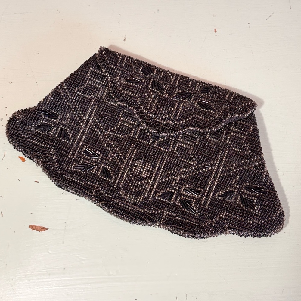 Antique 1930s Czechoslovakian Art Deco Beaded Wristlet Loop Purse